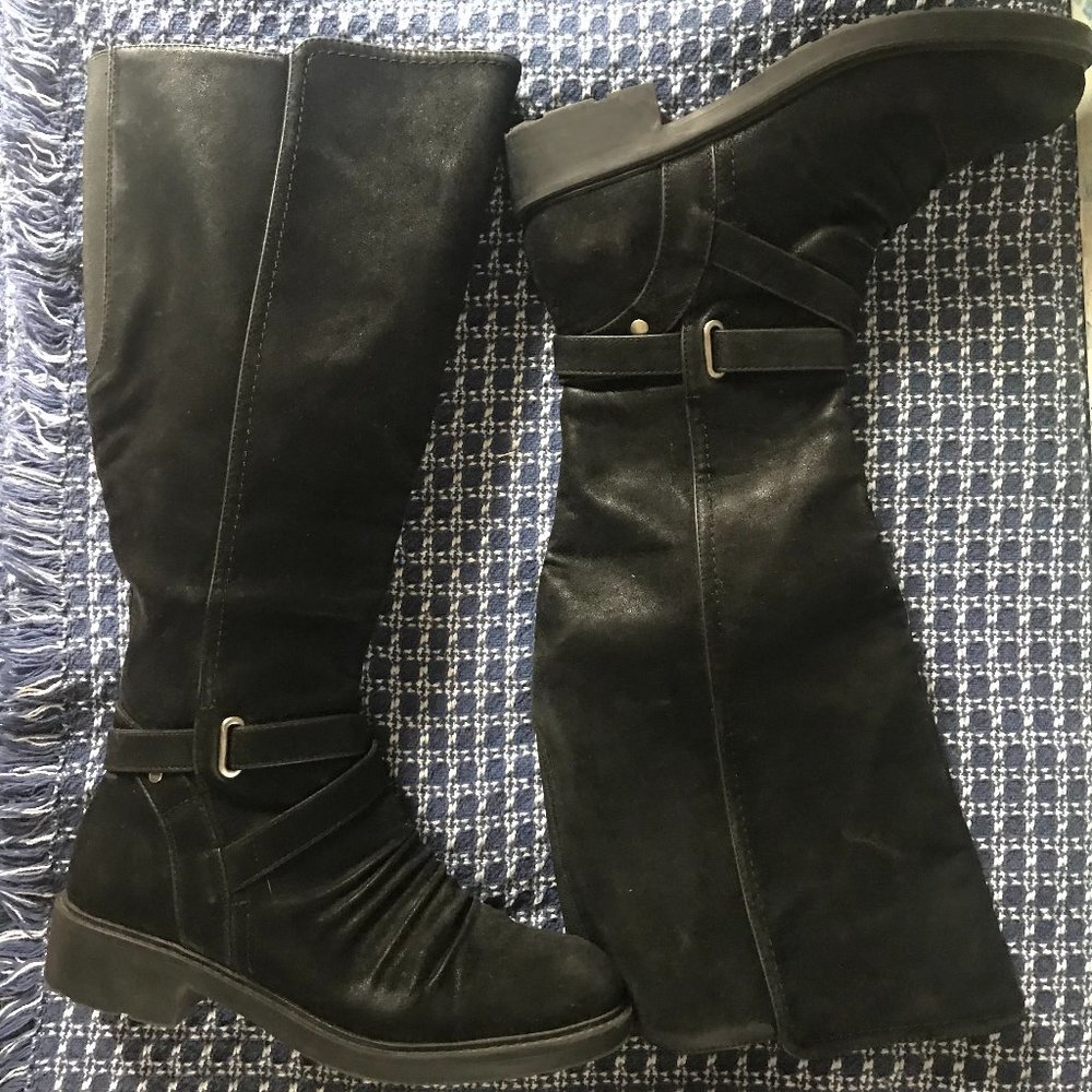 Black knee-high boots